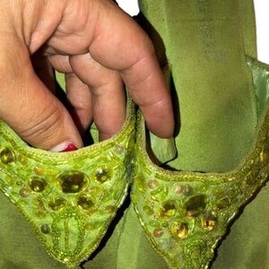 Fashion Bug size 10 green Faux Suede Sequin Flip Flip Wore 1x